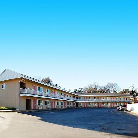 Rodeway Inn West Dodge Omaha Eksteriør billede