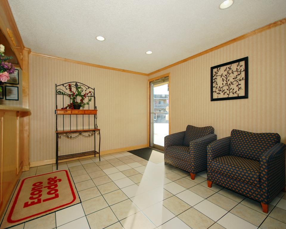 Rodeway Inn West Dodge Omaha Interiør billede