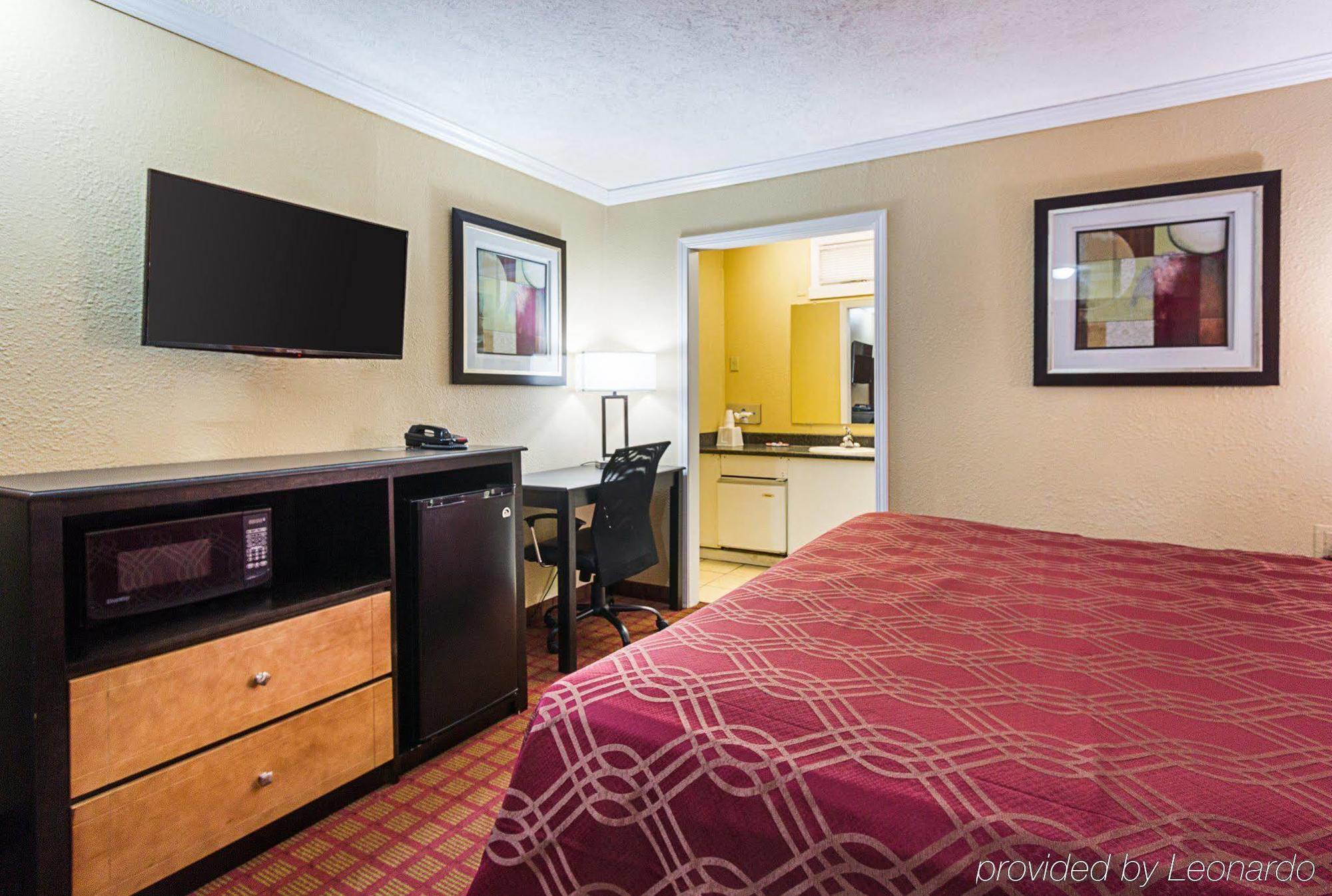 Rodeway Inn West Dodge Omaha Eksteriør billede