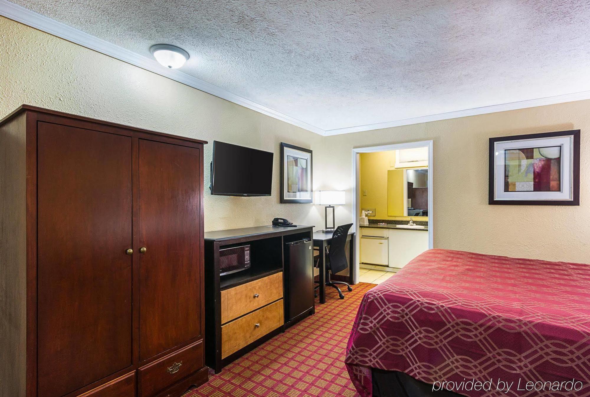 Rodeway Inn West Dodge Omaha Eksteriør billede